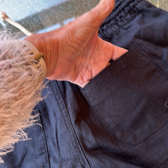 XS ROXY NAVY SHORTS DRAWSTRING & ELASTIC WAIST - Picture 6 of 6